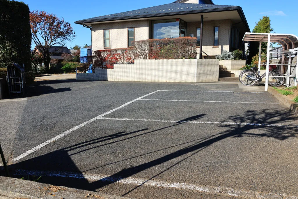 吉武歯科医院駐車場